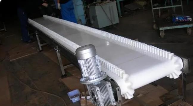 宿州Z型裙边皮带上料机